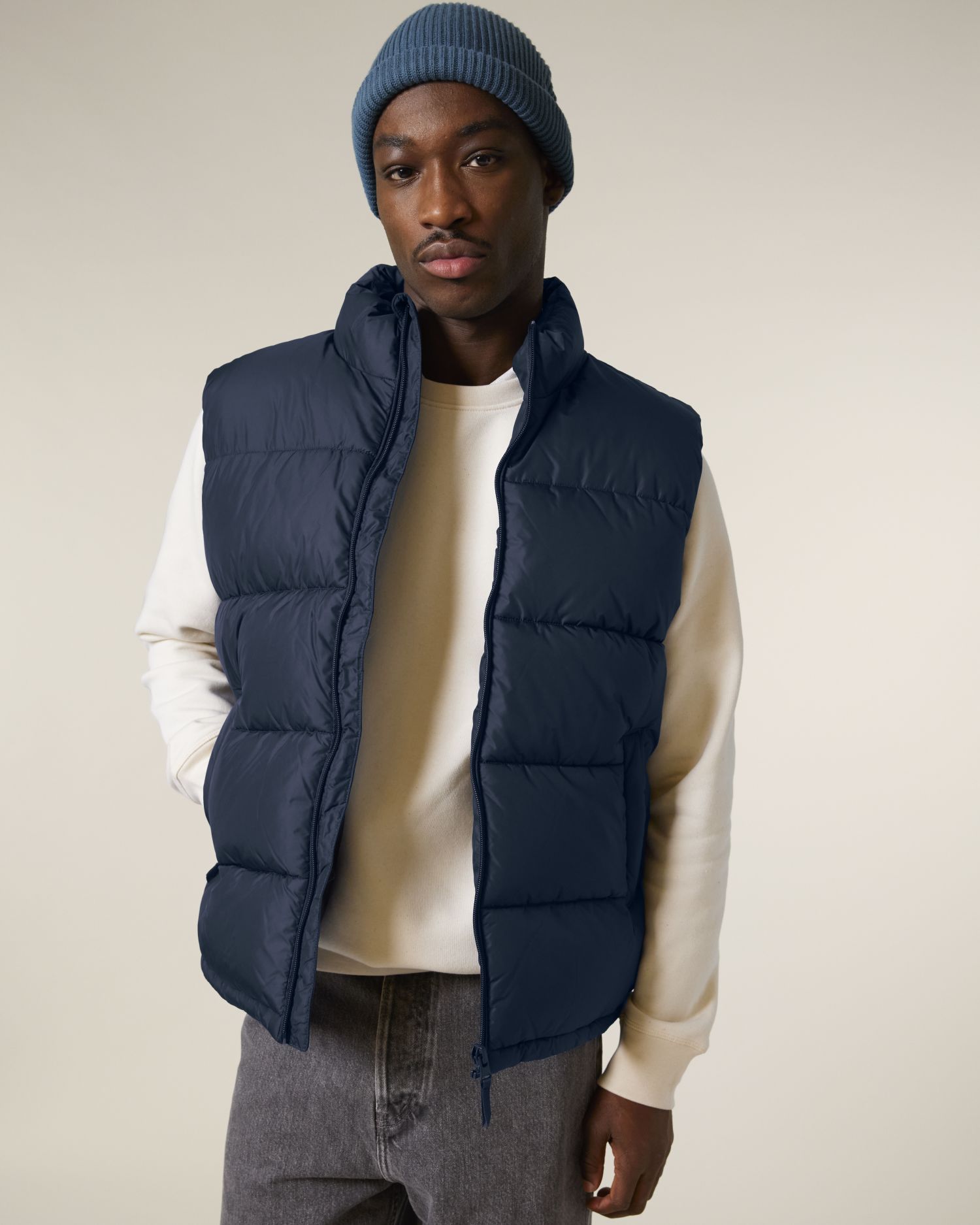 Unisex Recycled Puffer Gilet - 75 GSM | Puffer Gilet STJU250